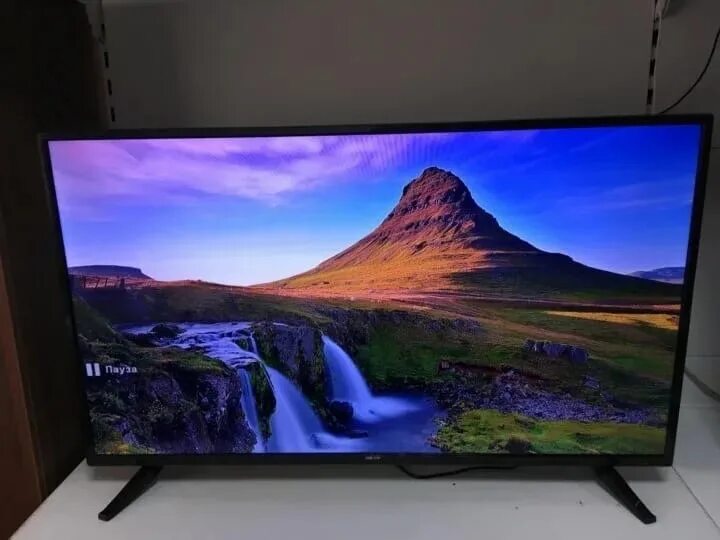 Самсунг лед 40 смарт тв. Sony bravia 40 дюймов. Телевизор dexp 43 дюйма. Samsung ue32d5700. Сорок дюймов.