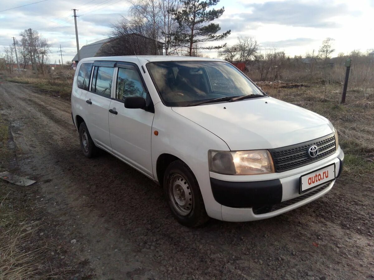Toyota probox сбоку. Тойота пробокс поднятая. Тойота пробокс 2002. Тойота пробокс 2002 год. Toyota probox 2016.