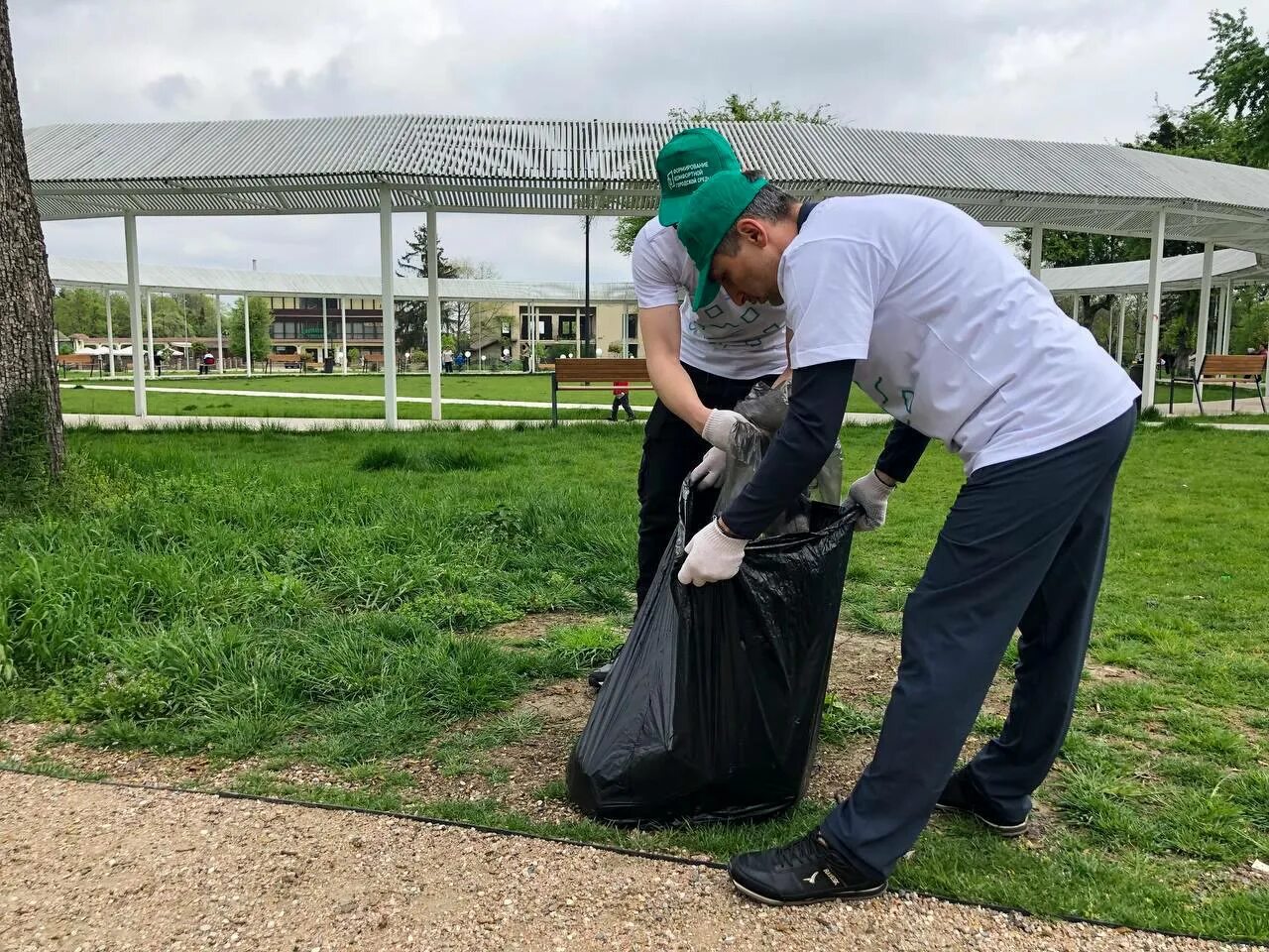 Самурай нальчик. Самурай нальчик. Магазин автозапчастей регион 07 нальчик. Samurai магазин. Самурай ронин.