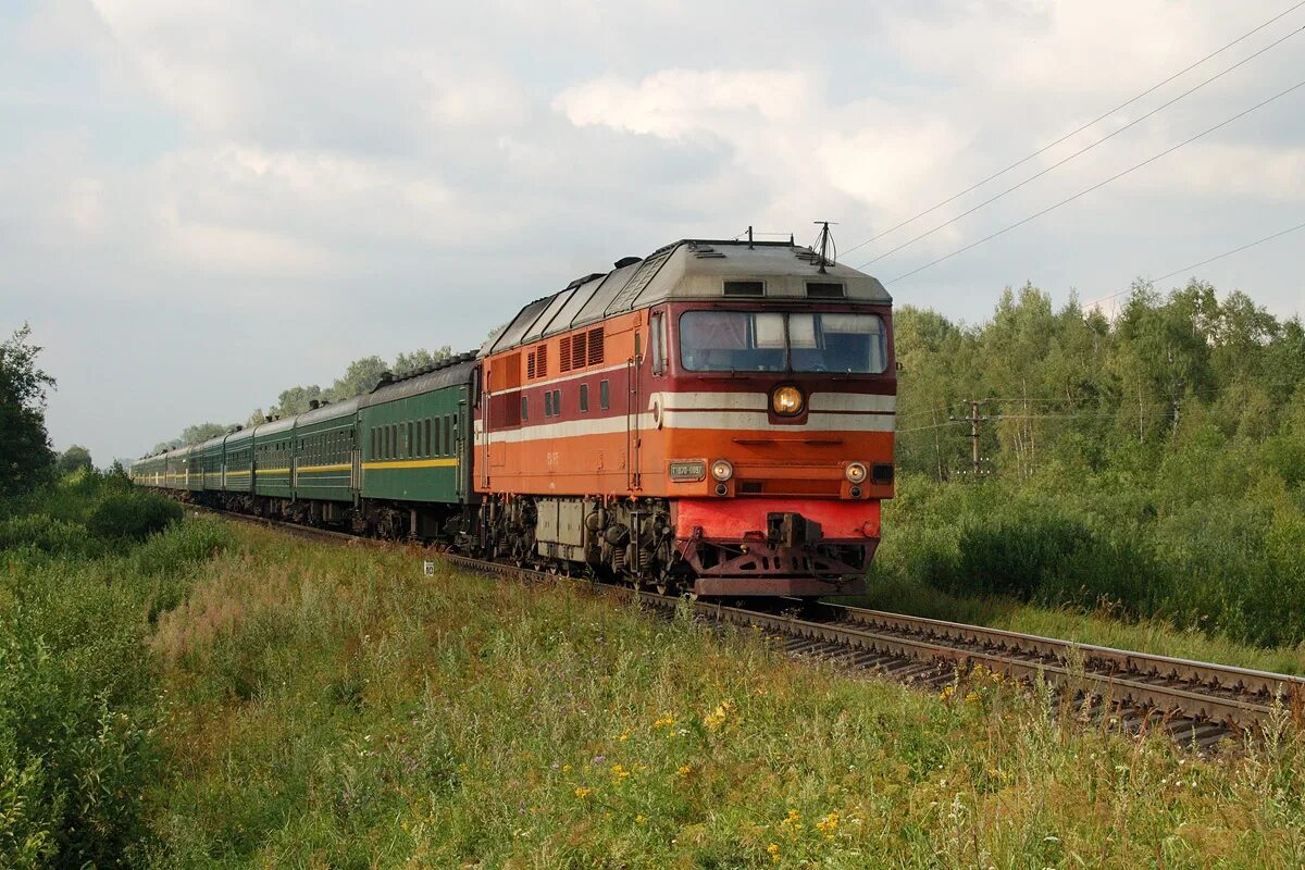 Поезд спб рыбинск. Тапок тэп70. О.П 143 км. Поезд 097. Фурманов-Санкт-Петербург поезд.