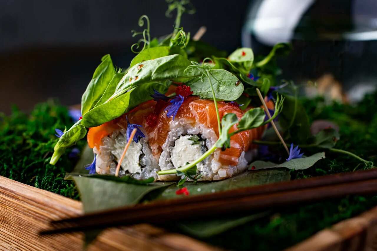 ресторан санкт петербург необычная подача. завтрак туриста ресторан кококо. десерты ресторана кококо. необычные десерты в кафе. салат ролл в ресторане.