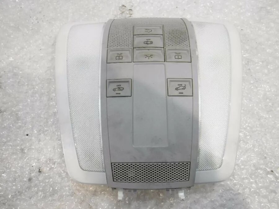A2038201101 Фонарь салона (плафон) Mercedes C W203 2002 купить бу в Воронеже по 