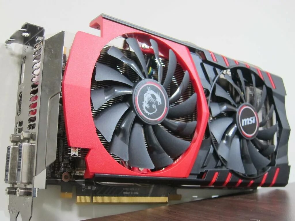 990 видеокарта. Radeon r9 270 2gb. Видеокарта asus 2010. 990 видеокарта. Видеокарта 990 gtx.