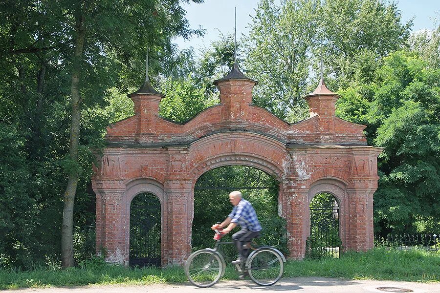 Погода г злынка брянской области. Злынка Брянская область. Город Злынка Брянская область достопримечательности. Достопримечательности г Злынка. Станция Злынка Брянская область.