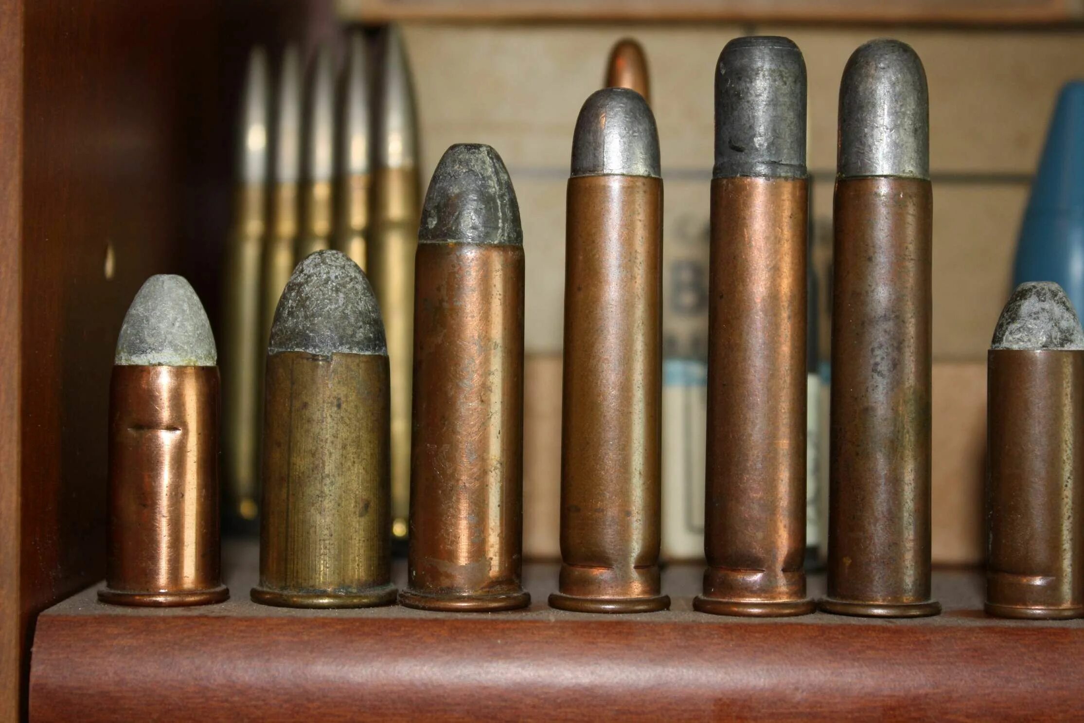 Боевые пули. Боевые пули. Пуля 7. Боевые пули. Патроны калибра 5.