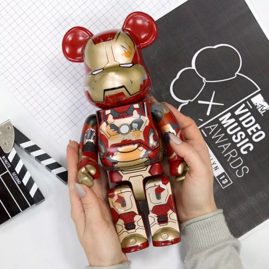 Bearbrick. Bearbrick Iron man. Bearbrick оригинал. Bearbrick Железный человек. Toy break