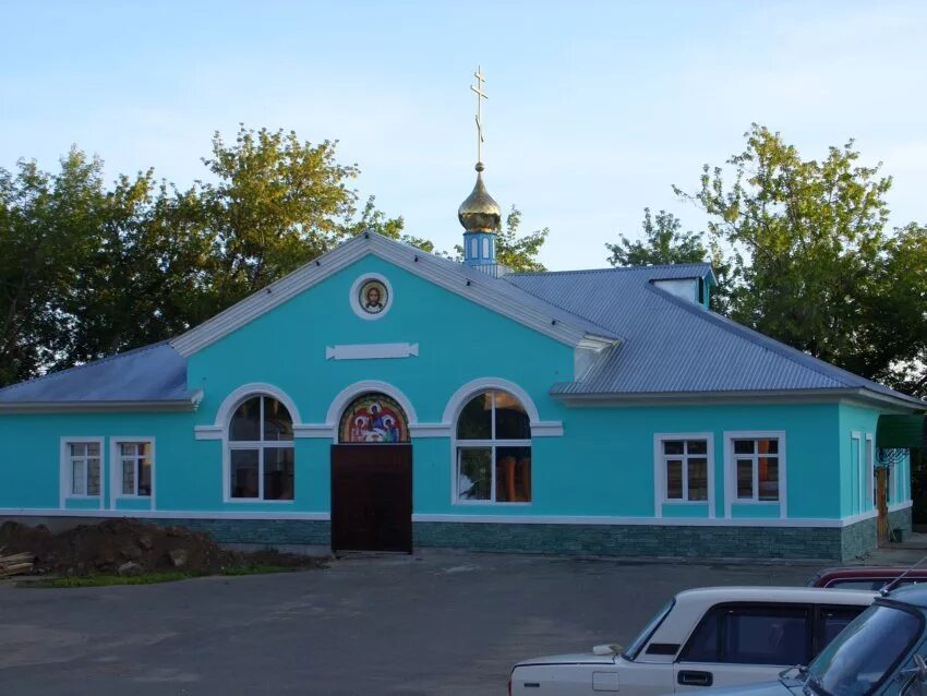Памятник петра ильича в клину. Город чайковский пермский край речной вокзал. Церковь куеда. Автовокзал г. Речной вокзал чайковский.