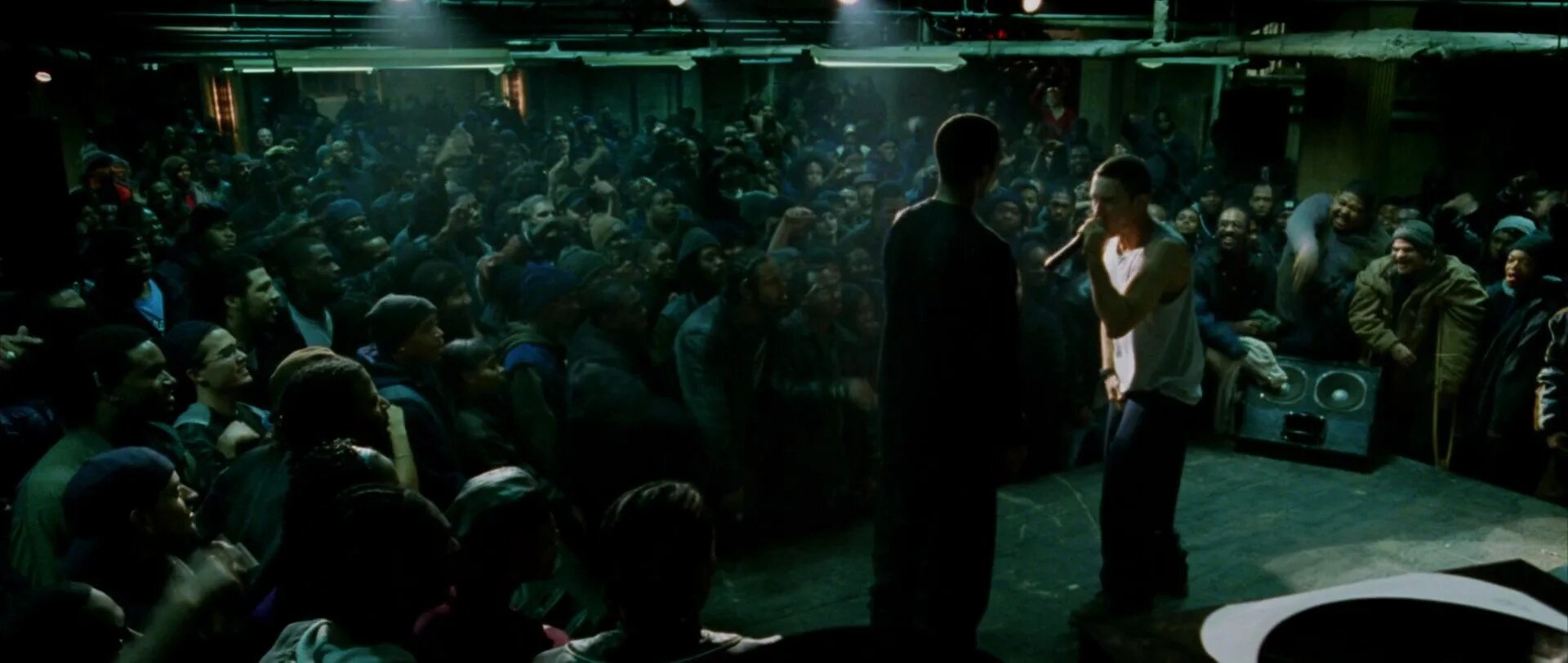 8 миля последний. Эминем в автобусе 8 миля. 8 миля последний. Эминем финальный баттл. 8 миля последний батл.