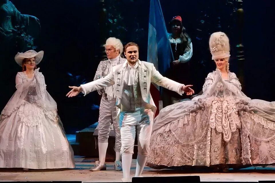 Женитьба фигаро пьеса бомарше. Большой театр новая сцена опера свадьба фигаро. Свадьба фигаро опера театр. Свадьба фигаро опера театр. Женитьба фигаро мариинский театр.