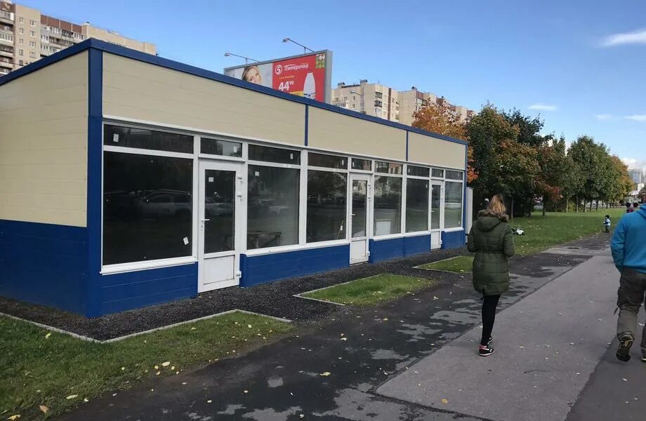Торговый павильон. Модульный павильон. Торговый павильон 100м2, казань. Павильон из металлоконструкций. Ряд павильонов.