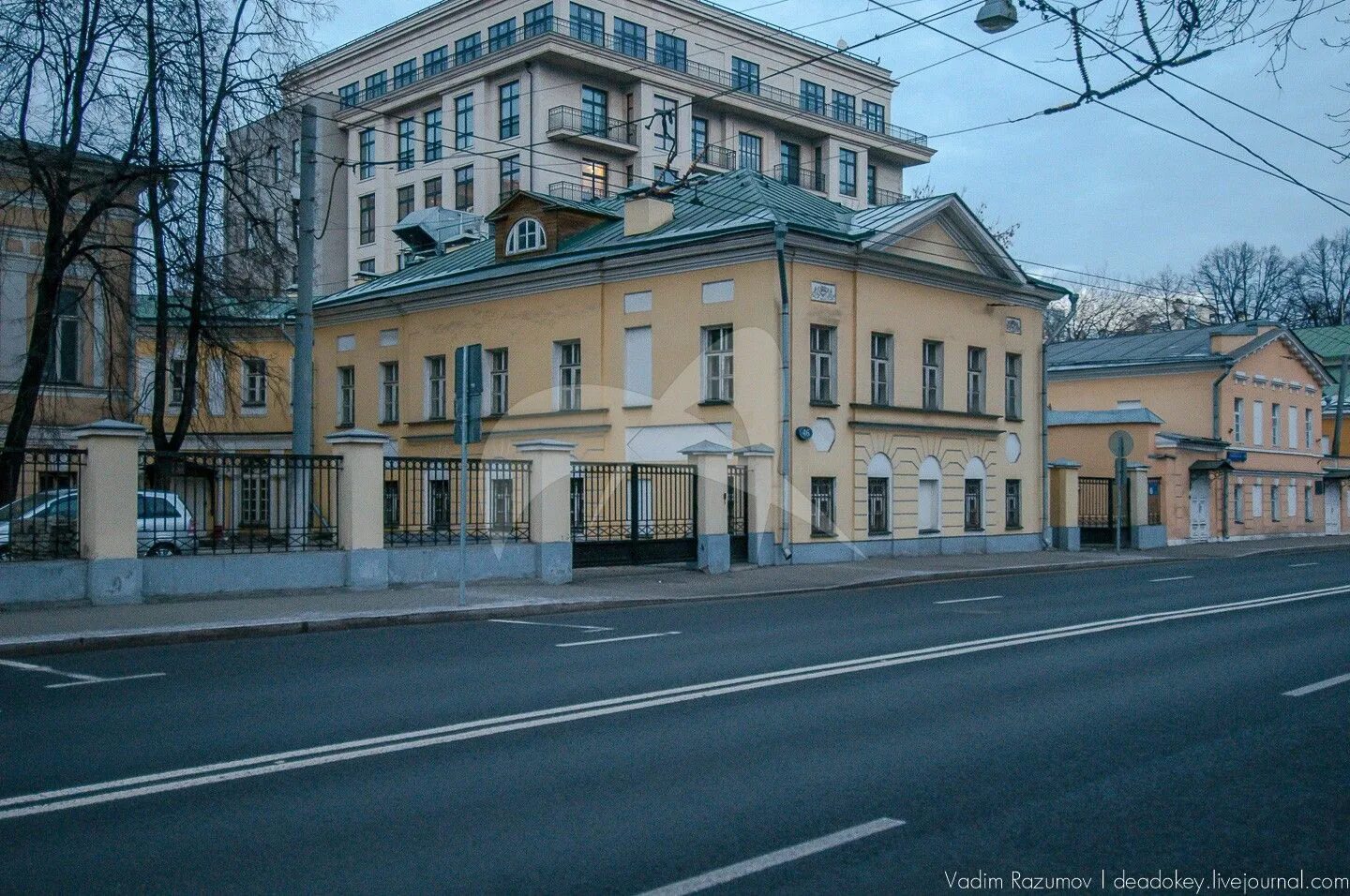 Москва, ул. Большая никитская 46 стр 17. Усадьба васильчиковых большая никитская. 1. Улица большая никитская 46/17 стр.