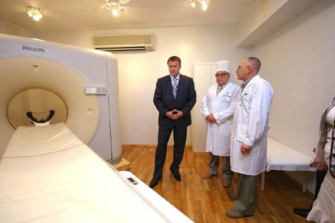 5 челюстно лицевая больница. смородинов врач набережные челны. 5 челюстно лицевая больница. чоп больница. челюстно-лицевой хирург элиста.