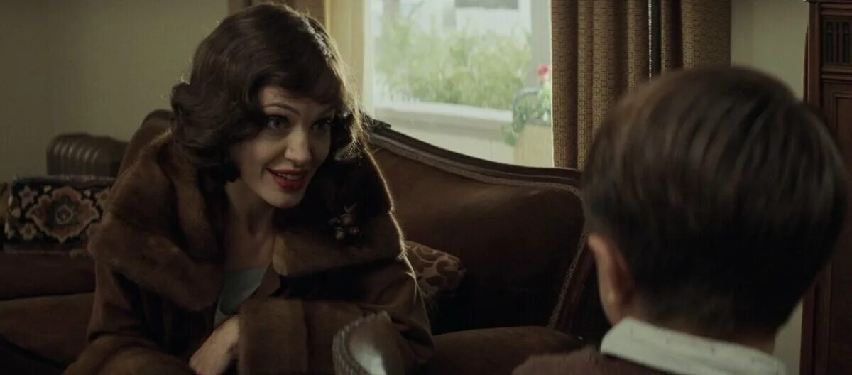 Подмена вб. Подмена 218. Подмена 2008 кадры. Changeling 2008. Подмена сын.