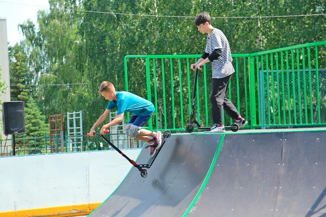 Скейт парк Тольятти парк. Скейт парк Покачи. Скейт парк Сысерть.