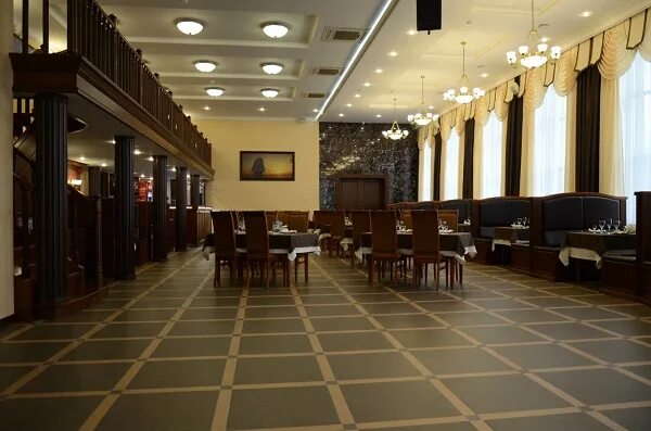 Ресторан айсберг старый оскол. Ресторан айсберг старый оскол. Банкетный зал айсберг кызыл. Айсберг старый оскол. Ресторан айсберг старый оскол.