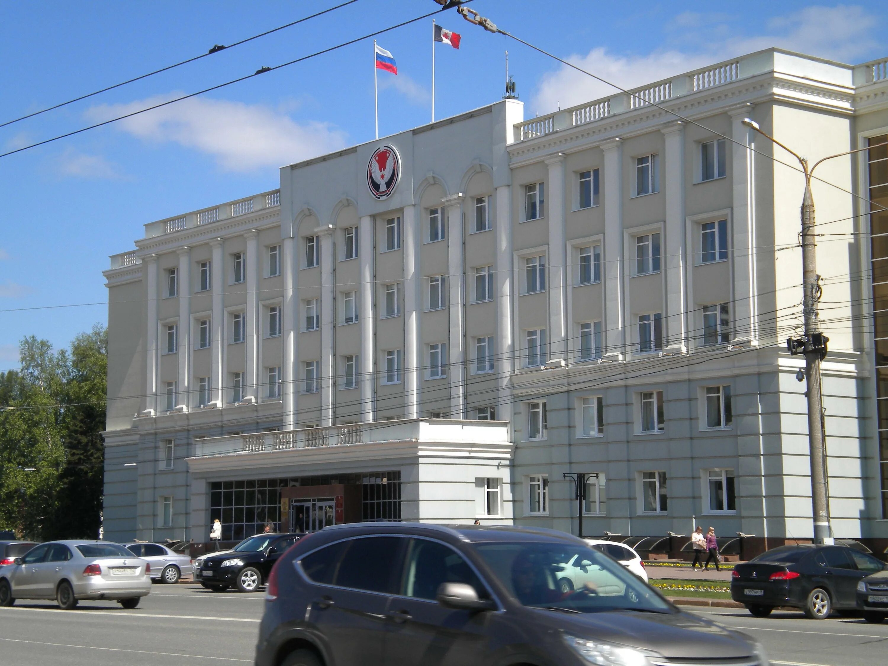 Правительство Удмуртской Республики. Госсовет Ижевск. Правительство ур Ижевск. Дом правительства ур.