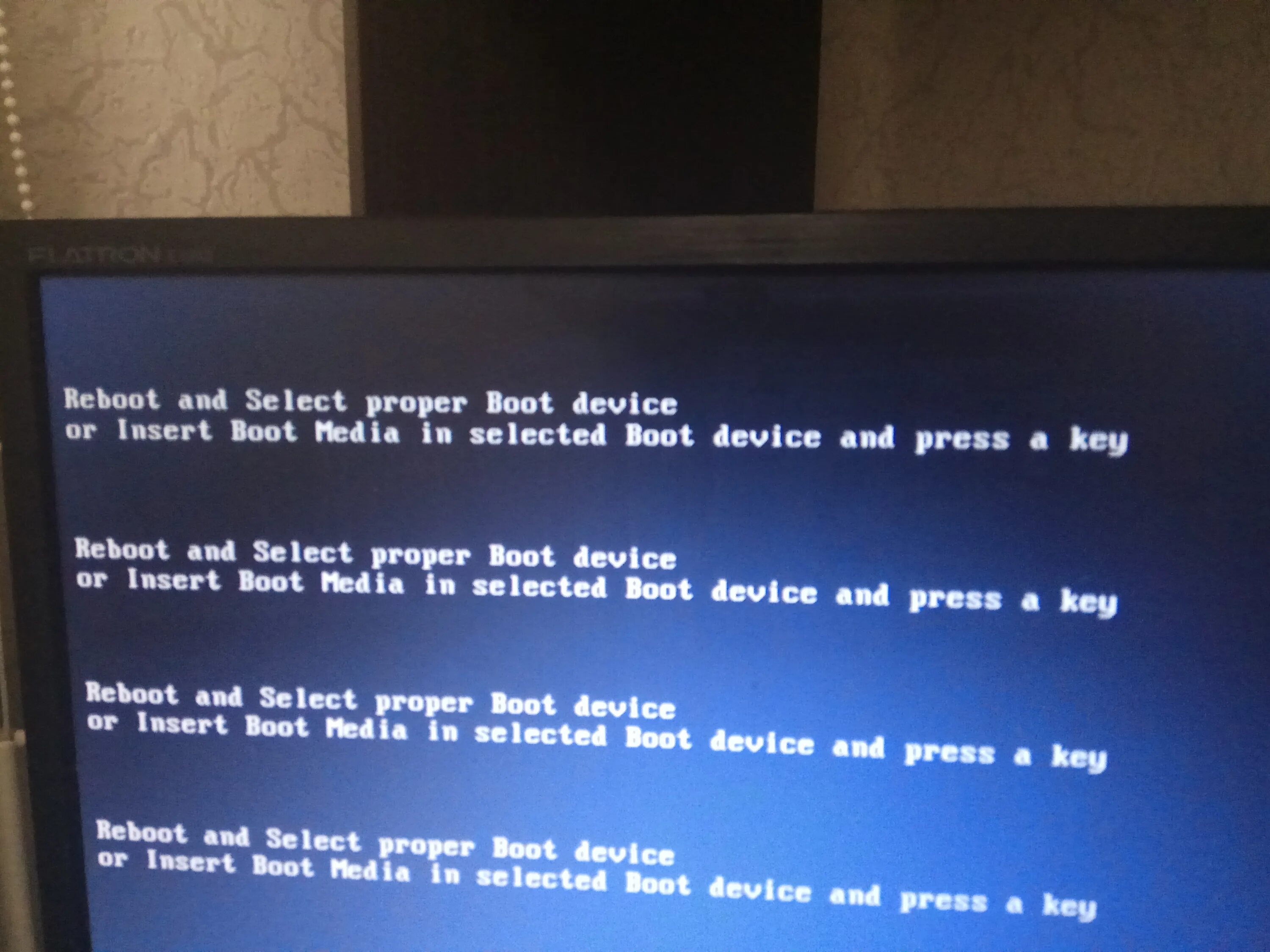 Ошибка Reboot and select proper Boot device or Insert Boot Media. Компьютер Reboot and select proper Boot device. Ошибка Reboot and select proper. Reboot and select proper Boot. Press to reboot