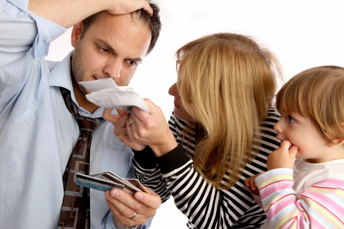 Кризис семьи. Ребенок в семье. Развод. Конфликт между родителями и детьми. Дети разрушают отношения.