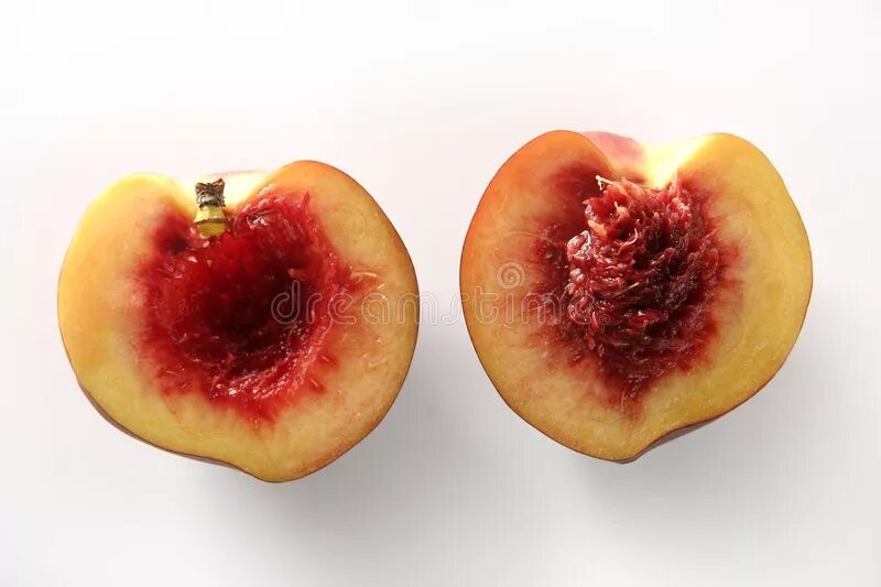 Мякоть персика. Ядро косточки персика. Внутри персика. Персик внутри. Персик внутри.