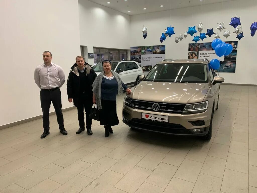 автосалоны кемерово. менеджеры автосалона кемерово. автосалоны кемерово фото. тухачевского 63 кемерово автосалон. октябрьский 2 кемерово.