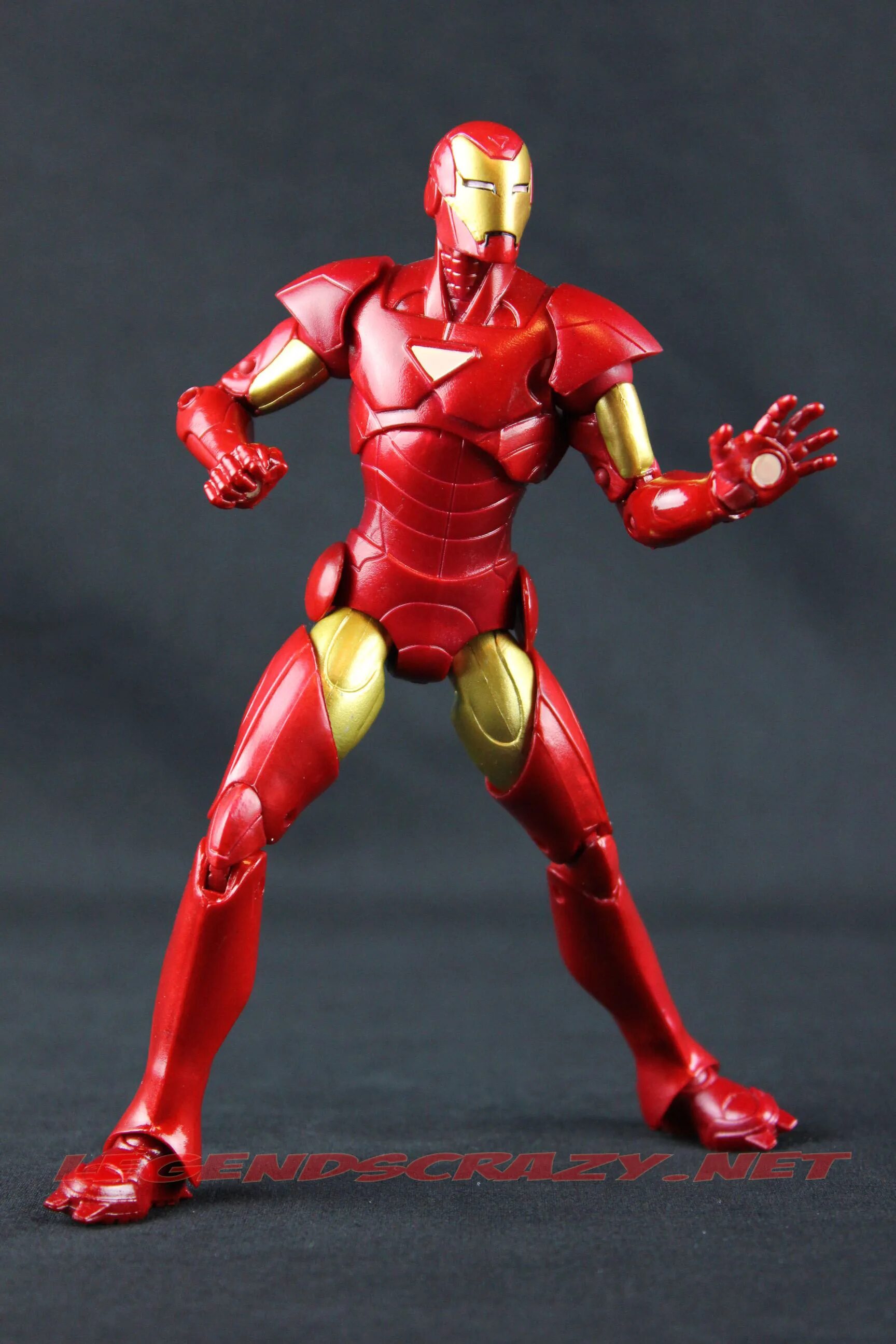 Марвелы человечки. Marvel Legends Iron man Extremis. Marvel Legends Iron man Extremis Stealth 2011. Marvel Legends Extremis Iron man 2022.