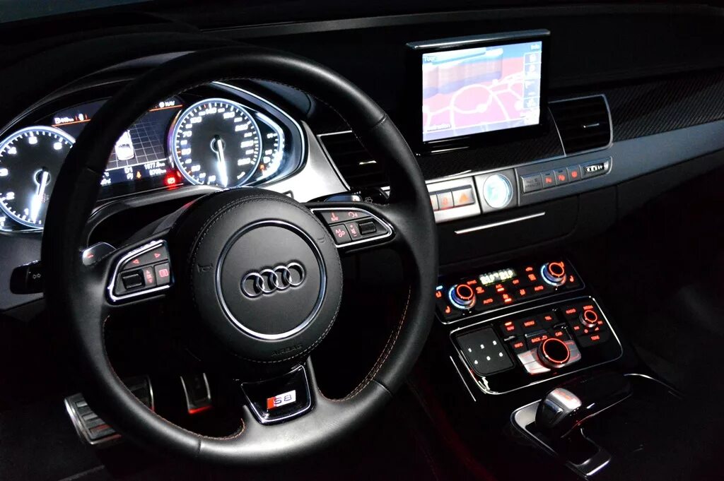 Ауди а6 механика. Audi s8 Plus салон. Audi s8 Plus 2016 салон. Audi s8 Plus d4 2016. Ауди s8 салон.