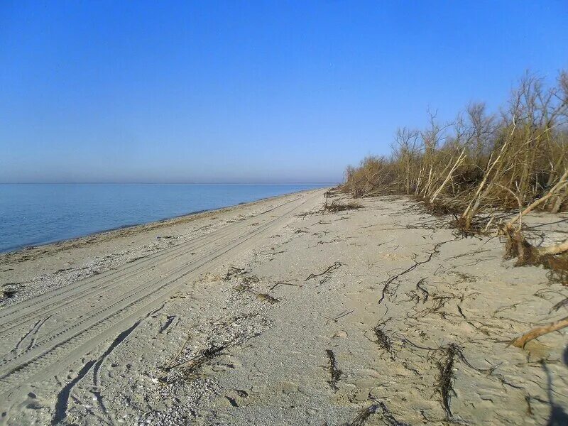 Ясенская переправа азовское море. Ясенская переправа краснодарский край. Ясенская переправа азовское. Азовское море ясенская коса. Ясенская переправа азовское море.
