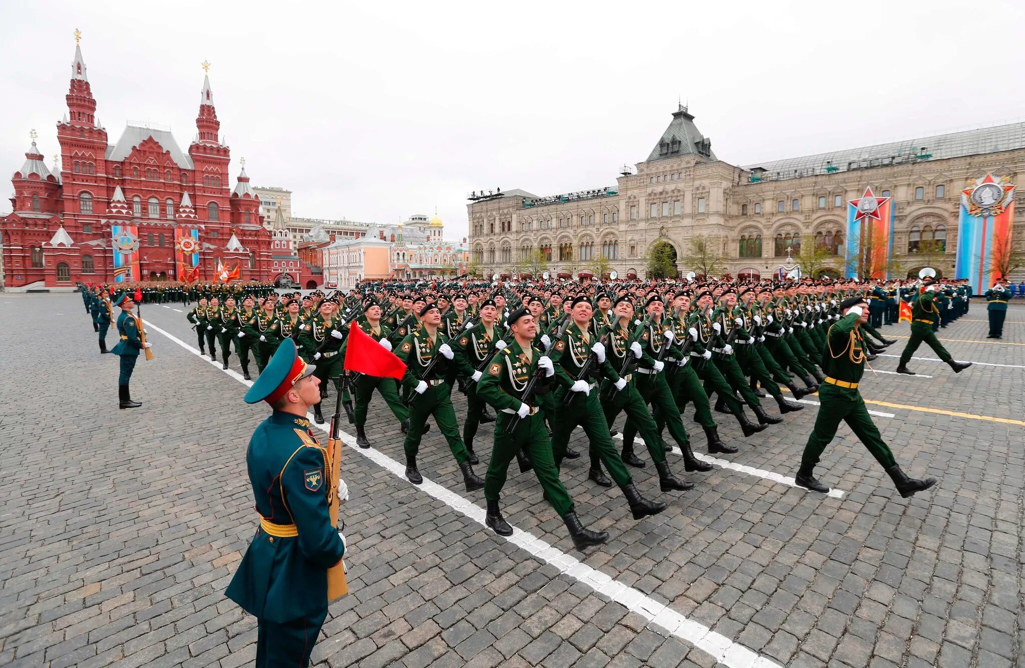 Парад победы будет 9 мая. Виктори Дэй в России. Линейные на параде. Линейные на параде Победы. Victory Day – день Победы.