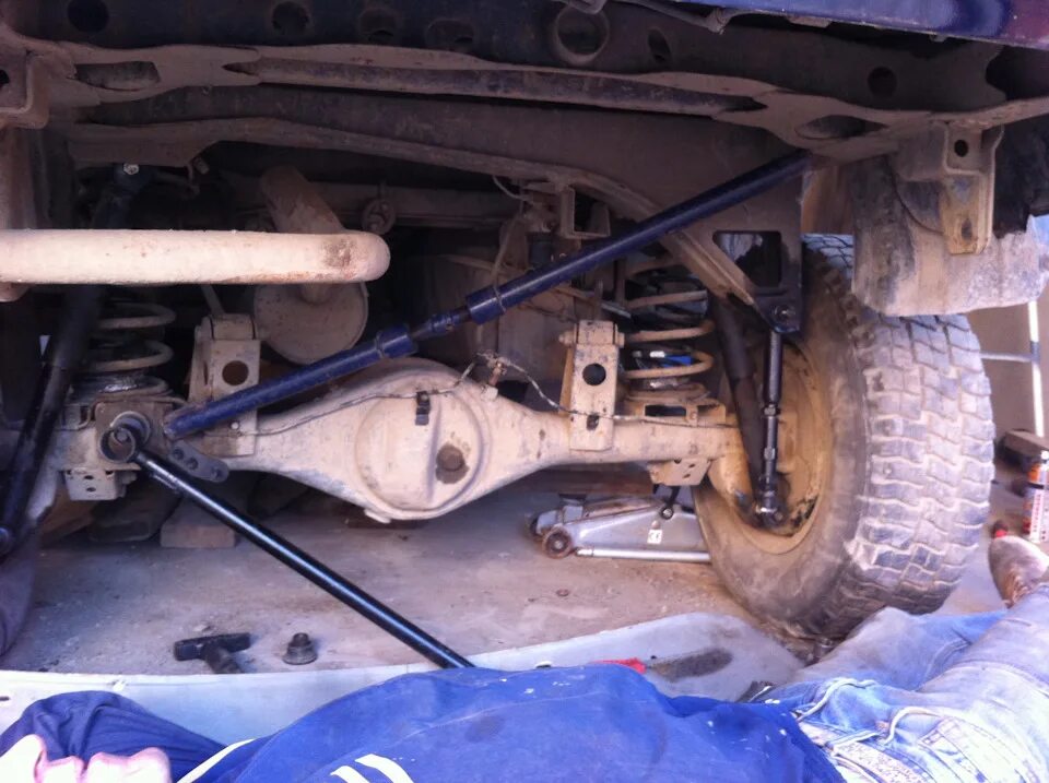 Toyota rav4 задняя подвеска. Задняя подвеска тойота рав 4 4 поколения. Задняя подвеска тойота рав 4 4 поколения. Подвеска тойота рав 4 2013. Подвеска тойота рав 4.