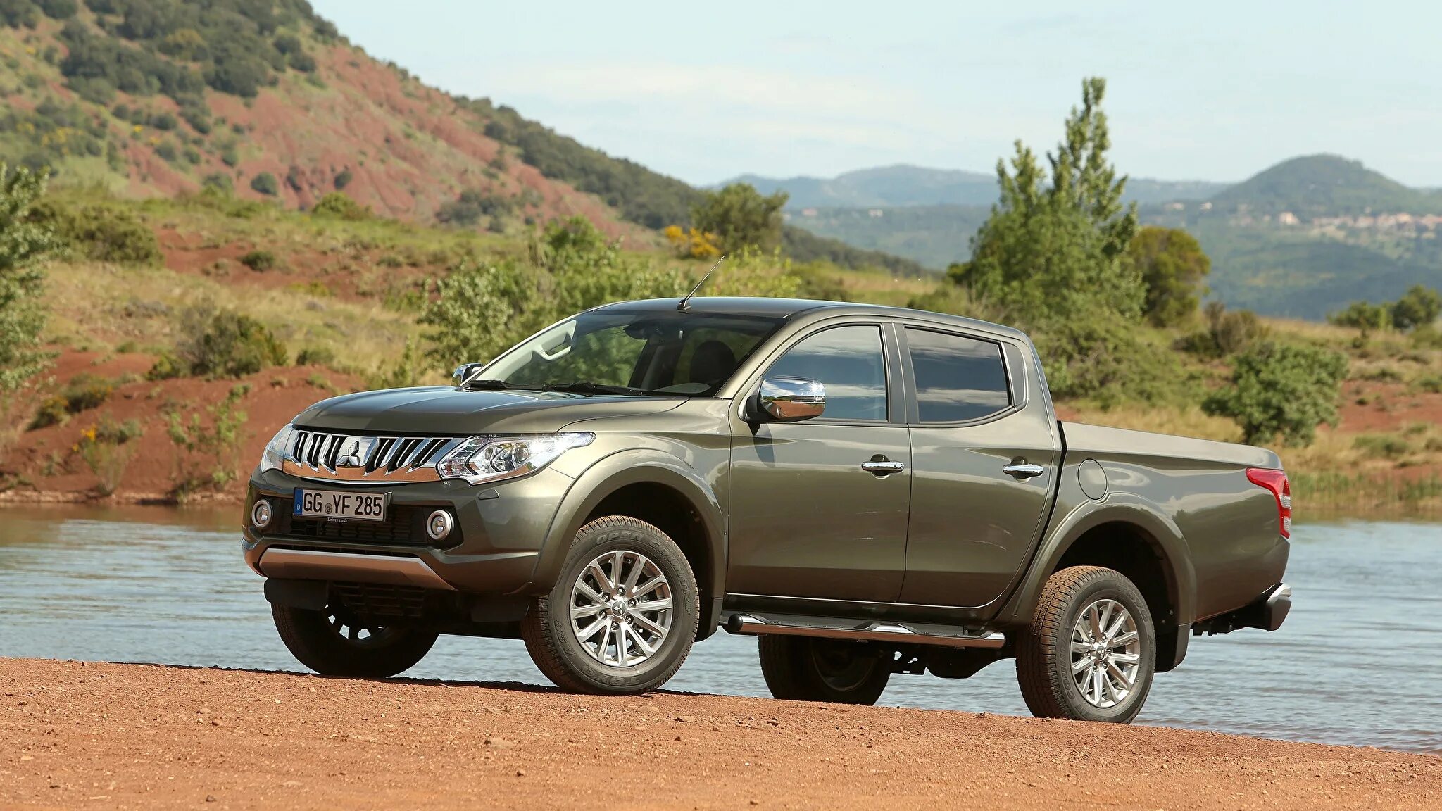 Mitsubishi l200 пикап. Mitsubishi l200 v. Пикап Митсубиси л200. Джип Митсубиси л200. Пикапы mitsubishi l200