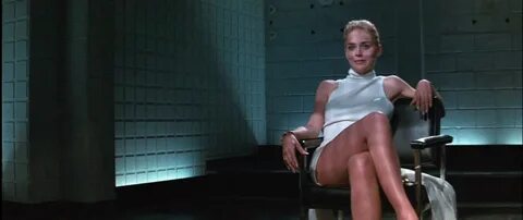 65 éves Sharon Stone, ilyen gyönyörű volt a filmekben - képgaléria 