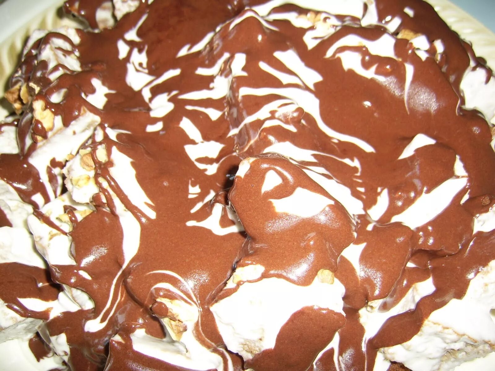 Пинчер со сметаной рецепт. Торт кучерявый пинчер. Торт графские развалины виктория. Пинчер со сметаной рецепт. Крем торт пинчер.