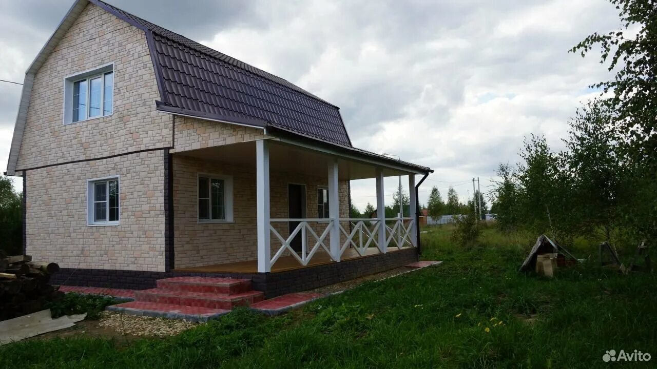 Авито дом в деревне московская область. ДНТ Лесное озеро Серпуховский район. Поселок Лесное озеро дом 9. Дом 100 км. Коттедж в Серпуховском районе.