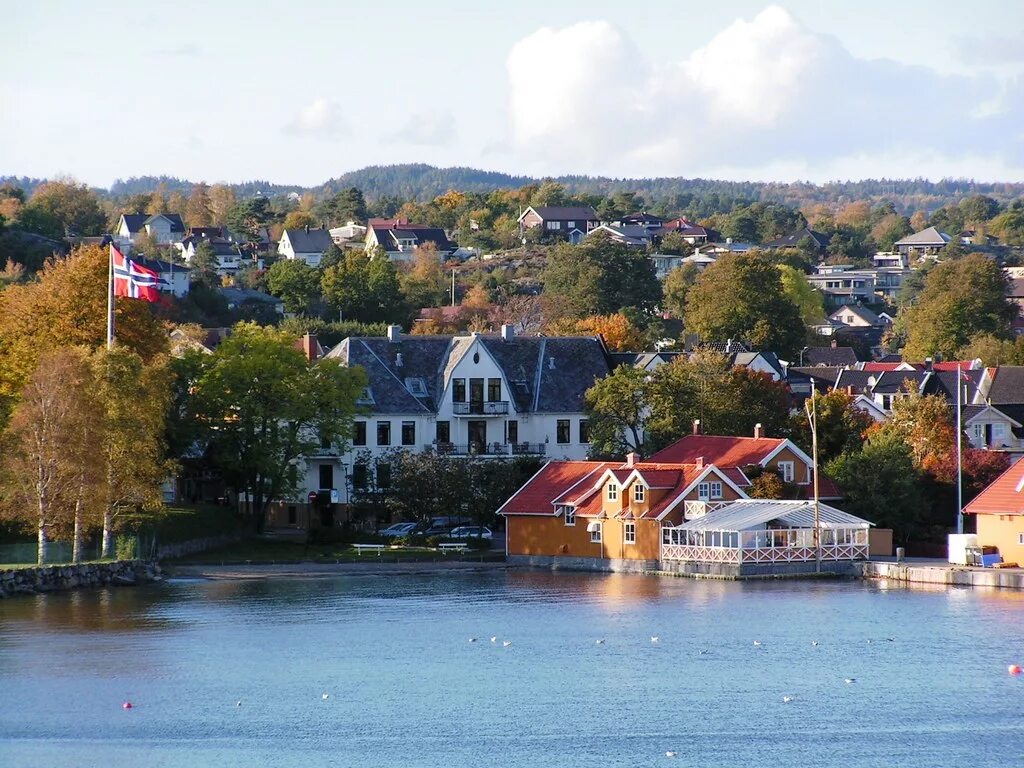 Саннефьорд и ларвик. Курорт саннефьорд норвегия. Ларвик. Ларвик (коммуна). Ларвик.