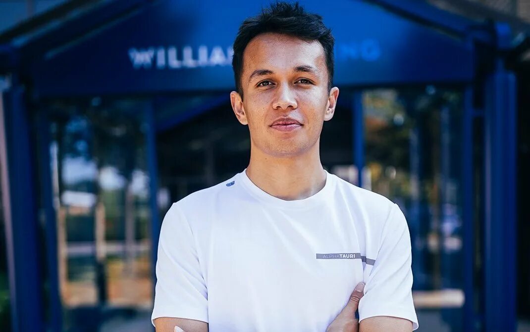 Alex williams. Алекс албон. alex albon williams. алекс албон 2025.