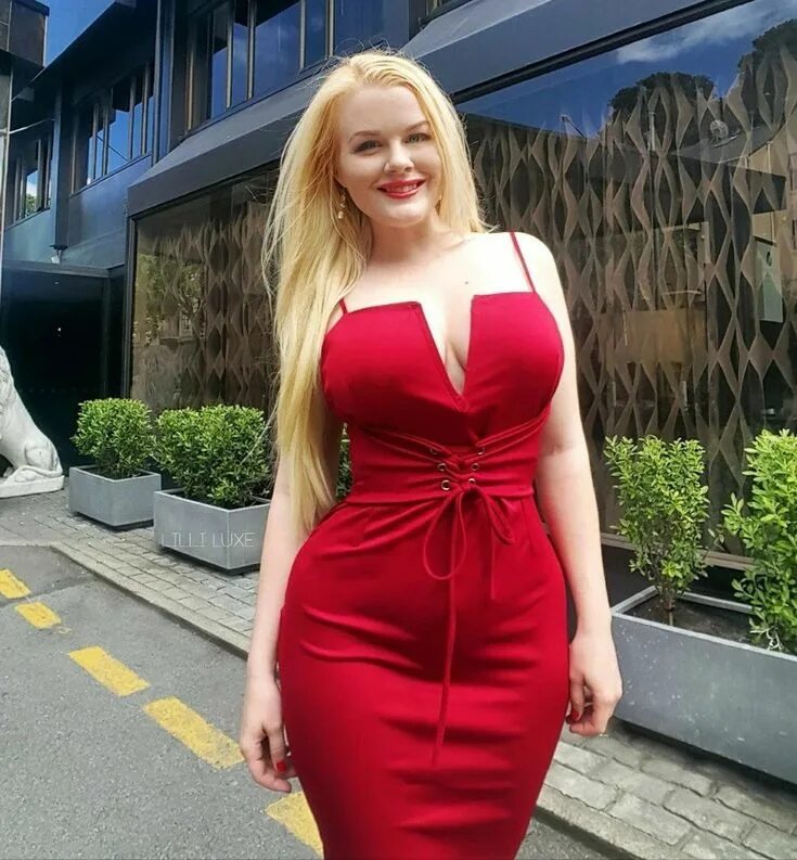Лилли люкс lilli luxe. Lilly lux. модель плюс сайз lilli luxe. лилли люкс - @lilliluxe. lilli luxe плюс сайз.