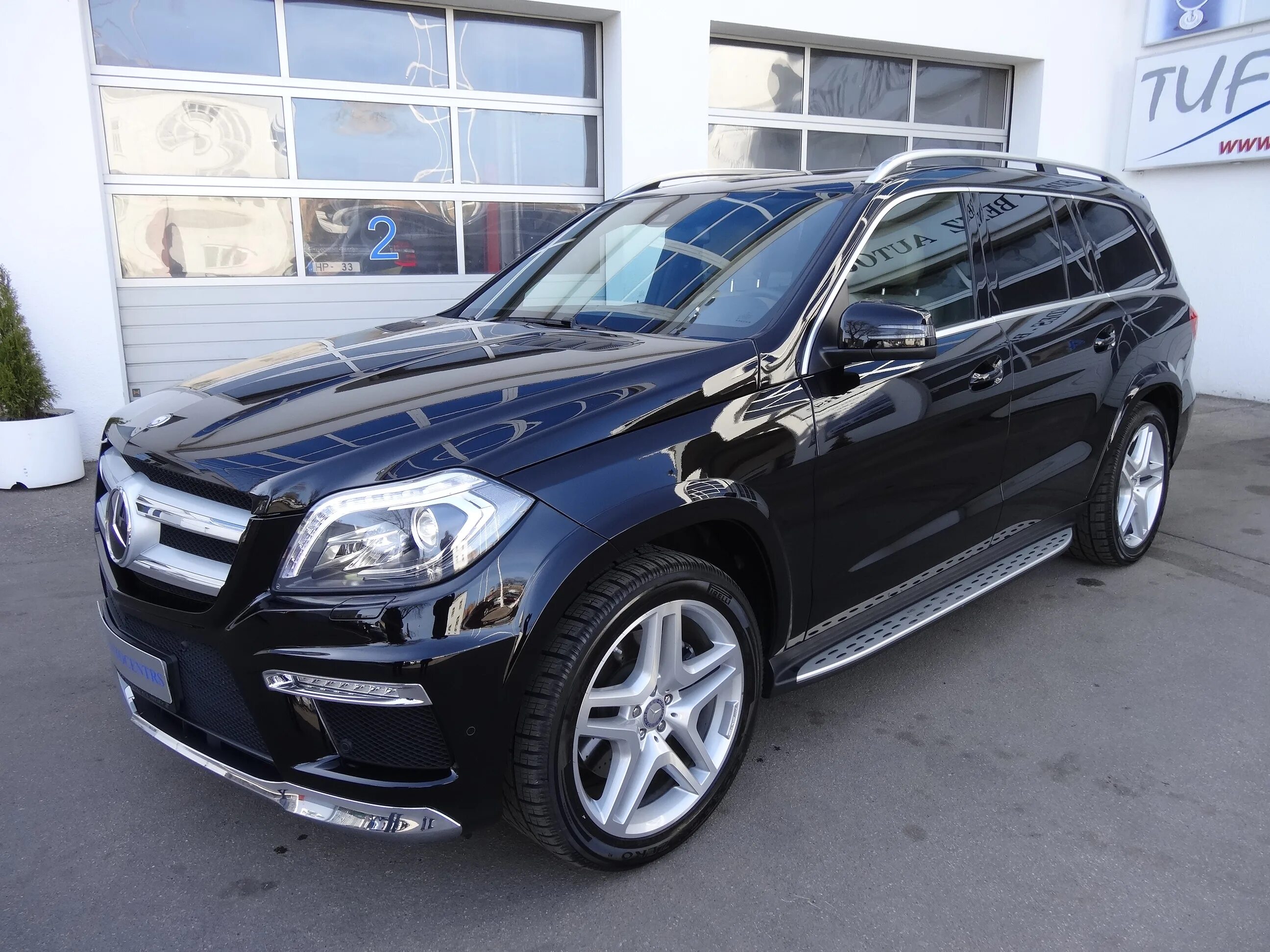 Мерседес 350 купить бу. Мерседес gl 350 CDI. Mercedes Benz gl350 CDI. Mercedes gl 350. Мерседес gl 350 дизель.