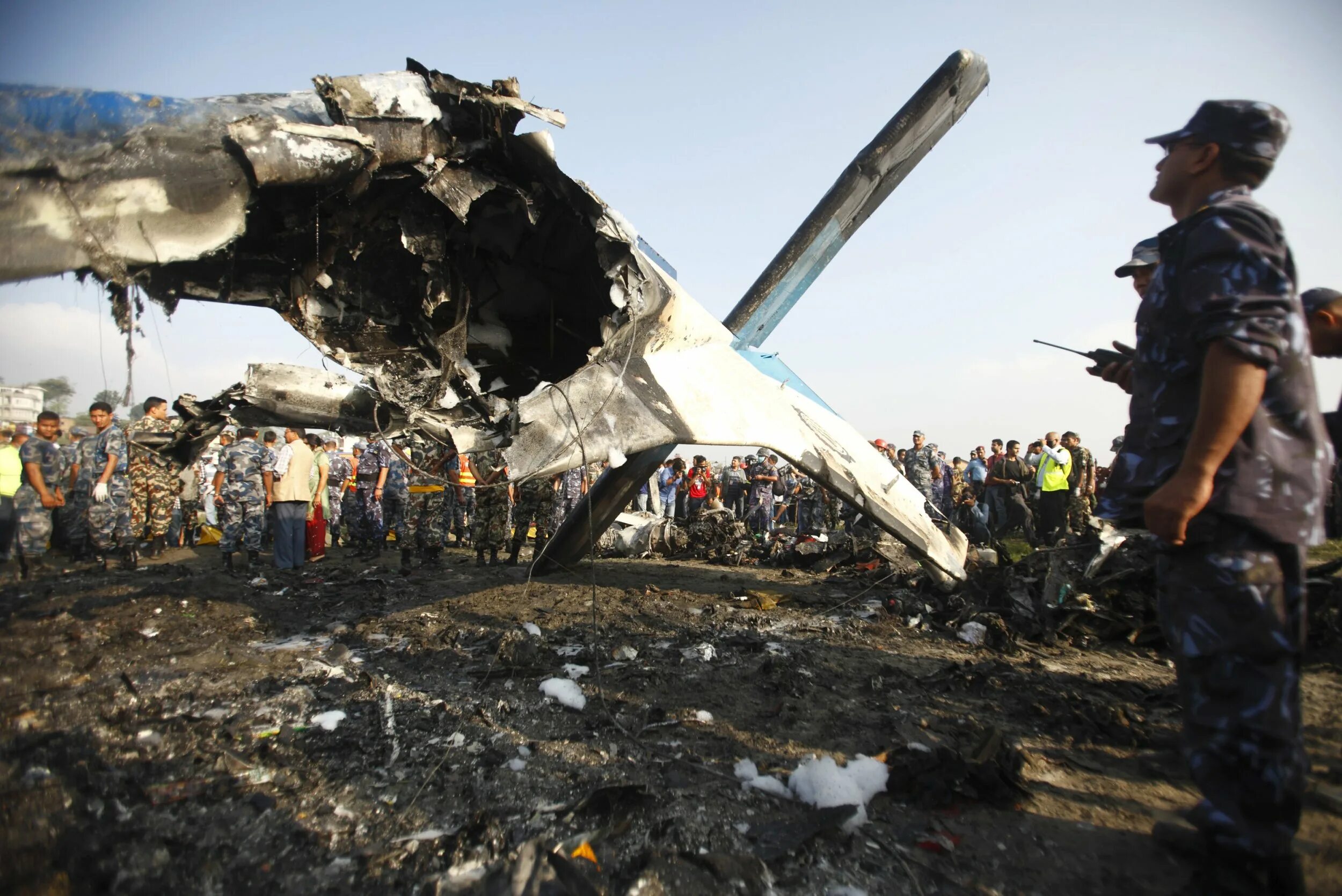 Авиакатастрофа сколько погибло. Катастрофа АТР 72 В Непале. Катастрофа ATR 72 В Покхаре. Момент крушения АТР 72 В Непале. Катастрофа «Конкорда».