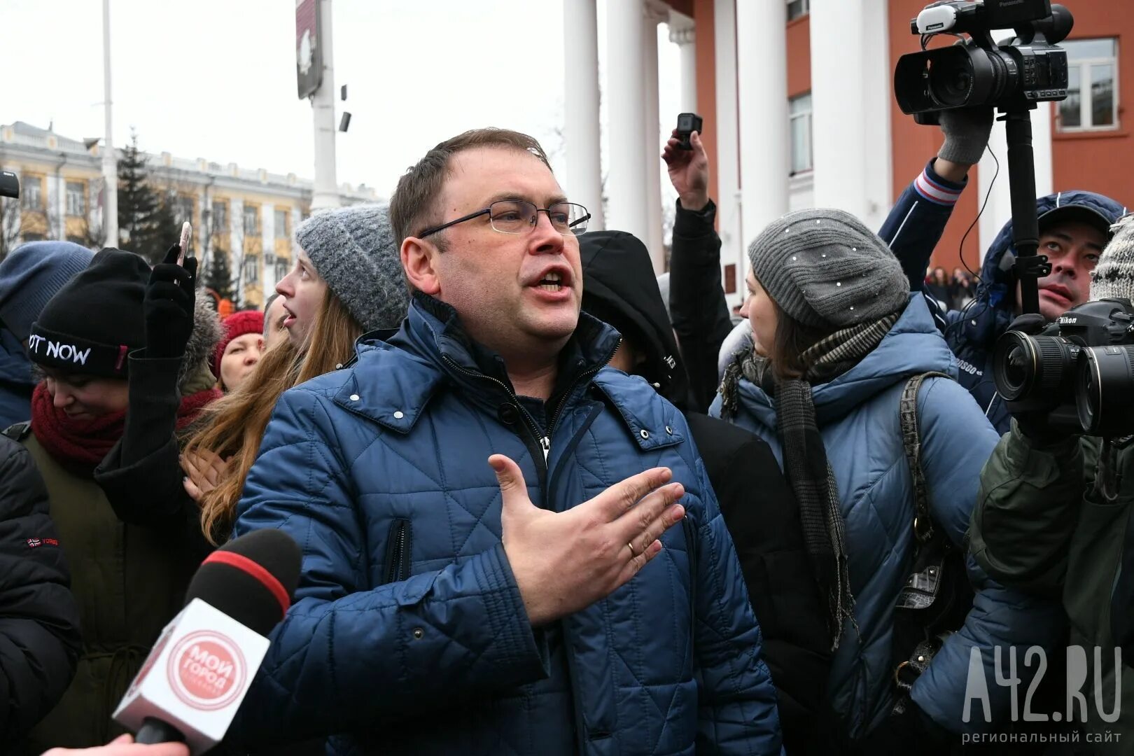 События в стране сегодня свежие последние. Мэр Кемерово. Новости Кемерово. Кемерово сейчас. Василь Середюк.