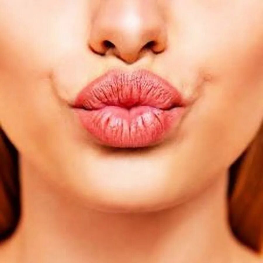 Форма губ бант. Форма губ бант