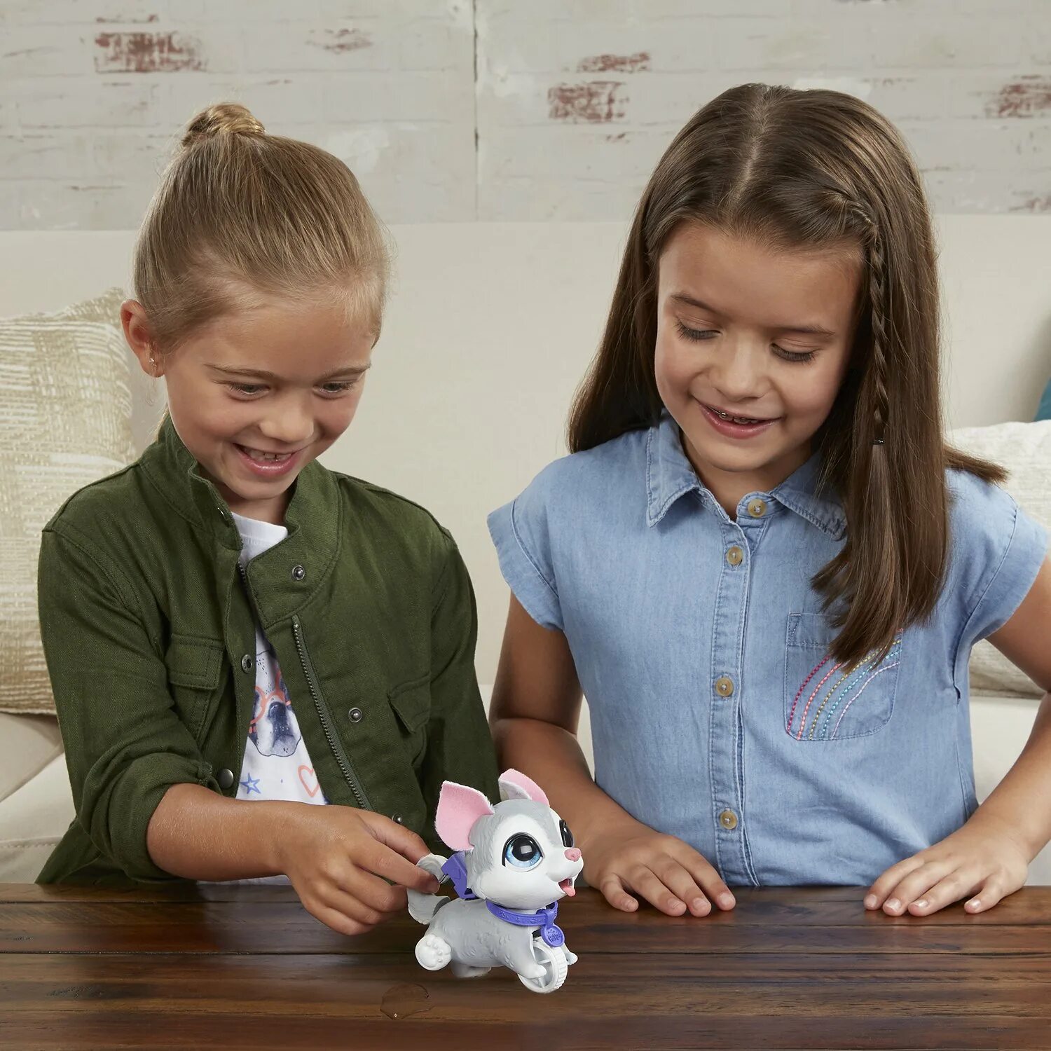 Игрушки hasbro furreal friends обезьянка. Furreal friends обезьянка. Hasbro furreal friends маленький питомец на поводке. Маленькие друзья игрушки. Walkalots тигр.