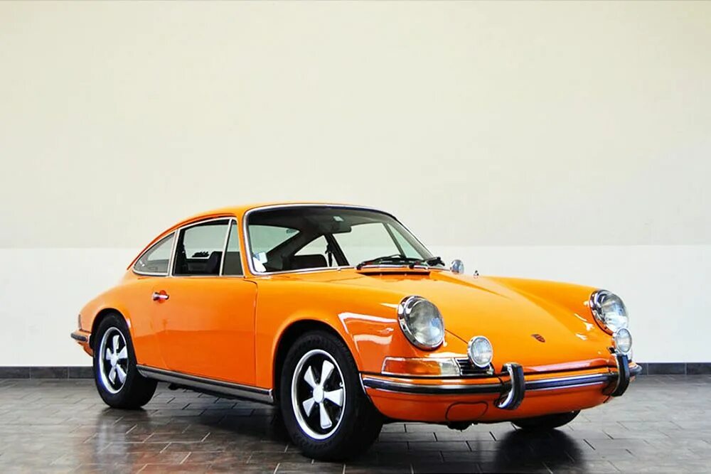 Порше 911 каррера 2010. Зеленая gt86. Porsche 911 1970. Порше сигнал. Порше сигнал.