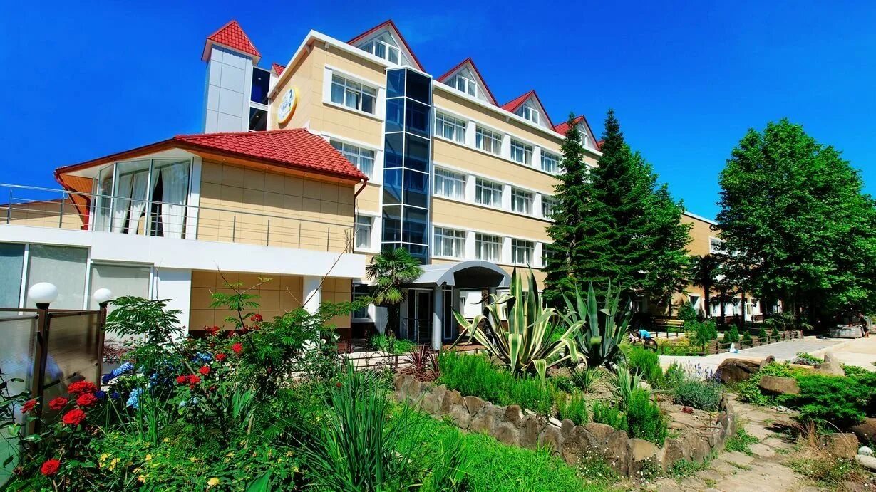 Грейс амалия адлер официальный сайт. Россия каисса, отель 3* сочи (адлер / хоста). 3 гостиница адлер. Отель каисса адлер. Сочи отель оазис 3.