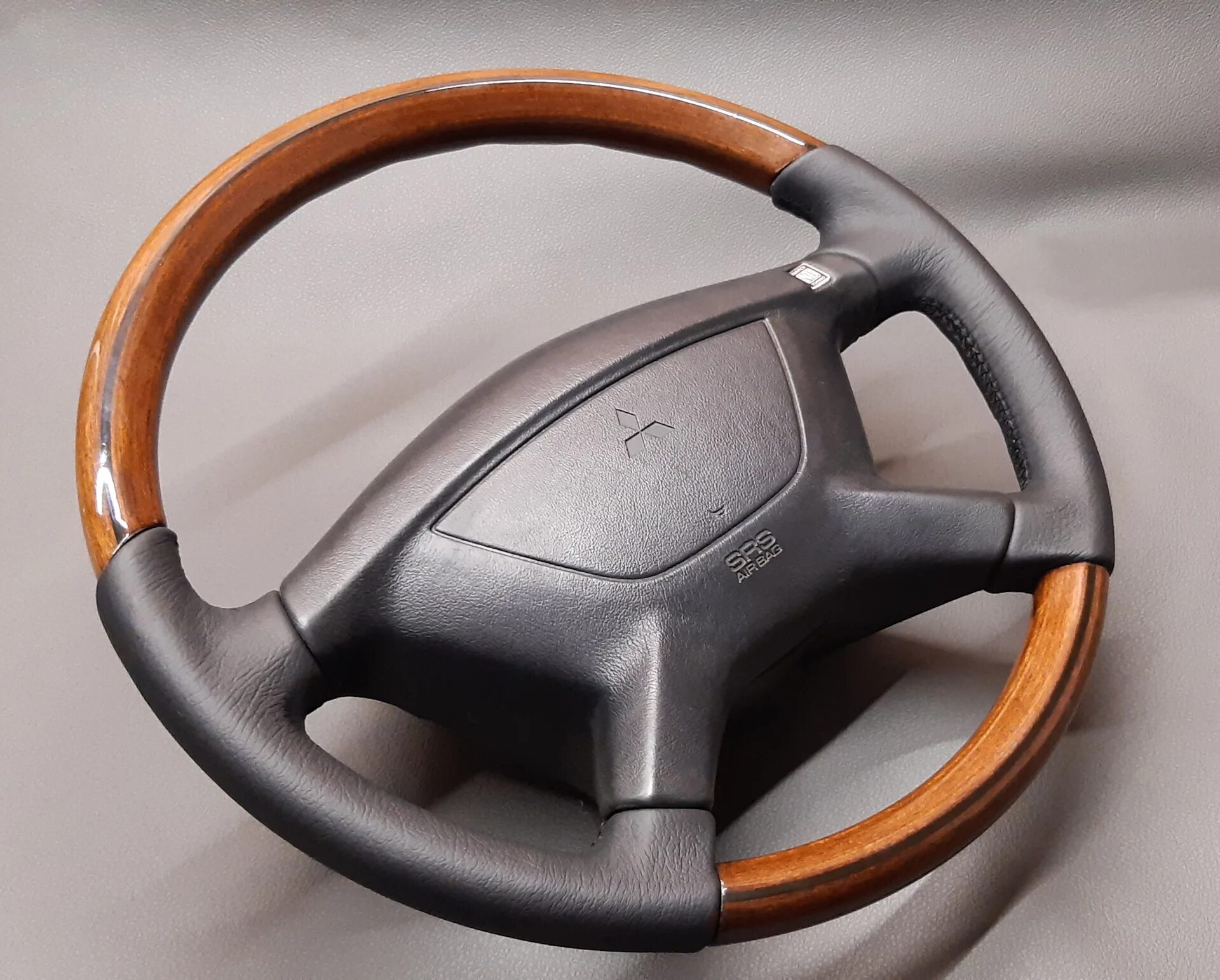 Руль галант. Руль митсубиси галант 8 nardi torino. руль nardi torino mitsubishi. nardi руль галант 8. руль nardi mitsubishi galant 8.