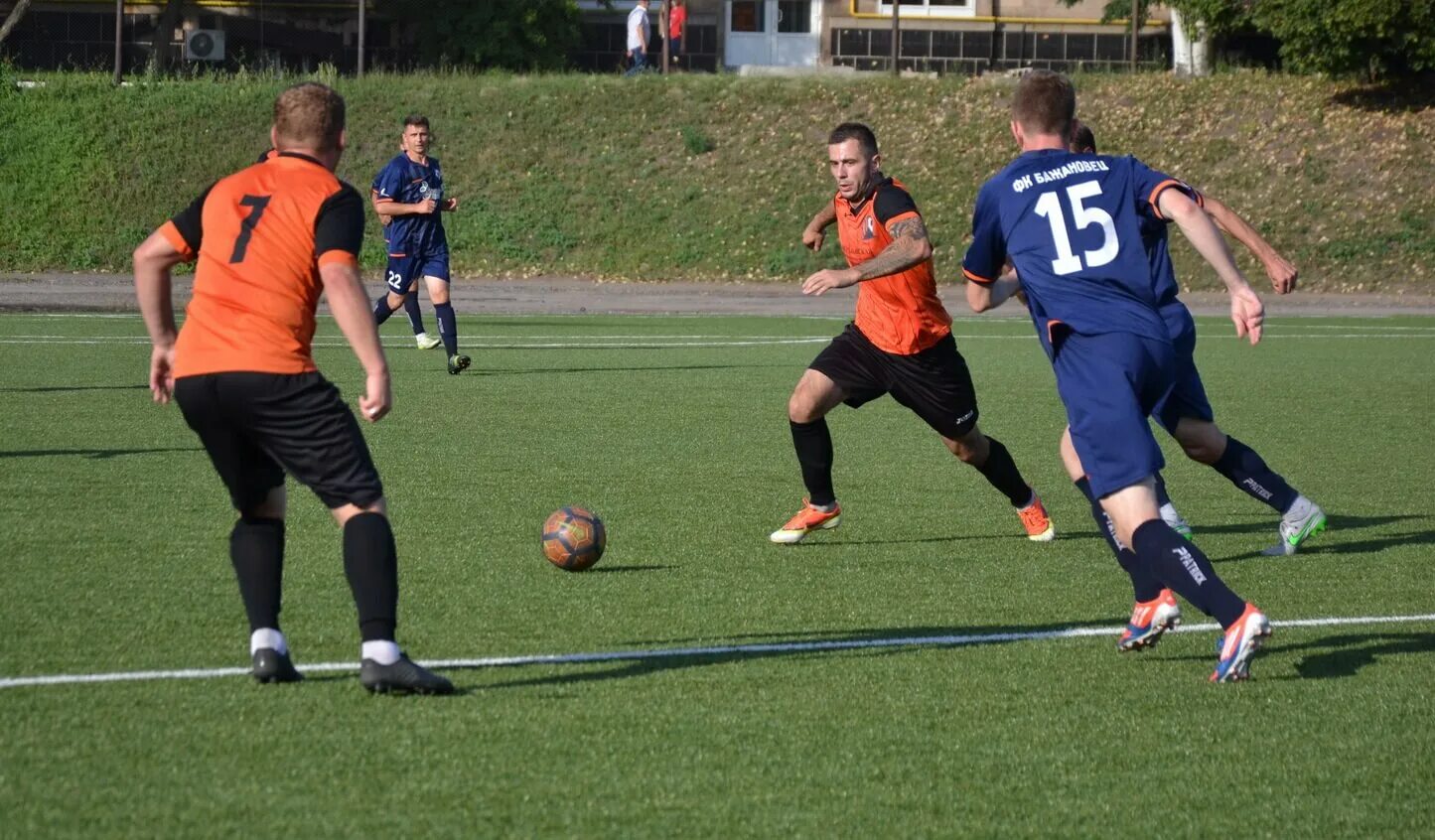 Памятник шахтерам в макеевке. Шахта горняк 95 макеевка фото. Фк бажановец макеевка. Чп горняк 95 макеевка. Горняк макеевка.