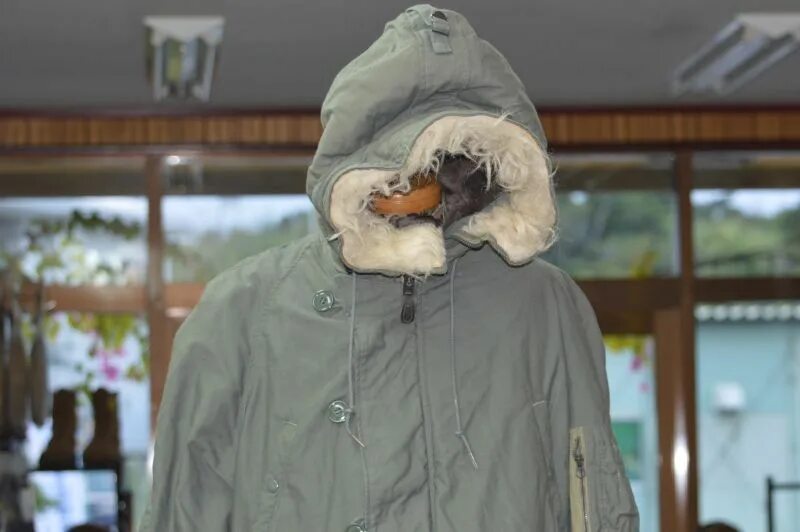 Extreme cold weather. Парка на флисе cold weather parka. neirynck confectie 1988 парка. men s cold comprreessgel. extreme cold shore.