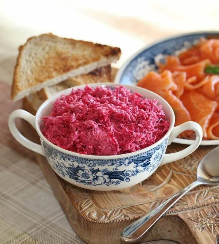 Хренов на со свеклой. Хренов на со свеклой. Хрен со свеклой. Хрен со свеклой купить в москве. Приправа хрен со свеклой.