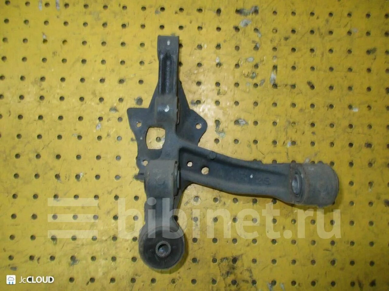 4230448010 камри. Задняя цапфа toyota camry. Задняя цапфа камри 40. Цапфа задней подвески тойота камри 30 кузов. Поворотный кулак тойота камри 55.