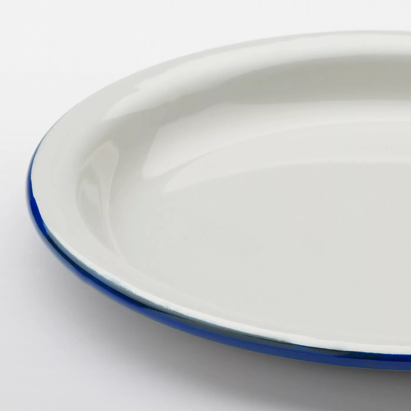 Тень тарелки свет сбоку. Тарелка трианон 25см. Тарелка ikea 21963. Крустад икеа. Светодиодная пластина 12 вольт.