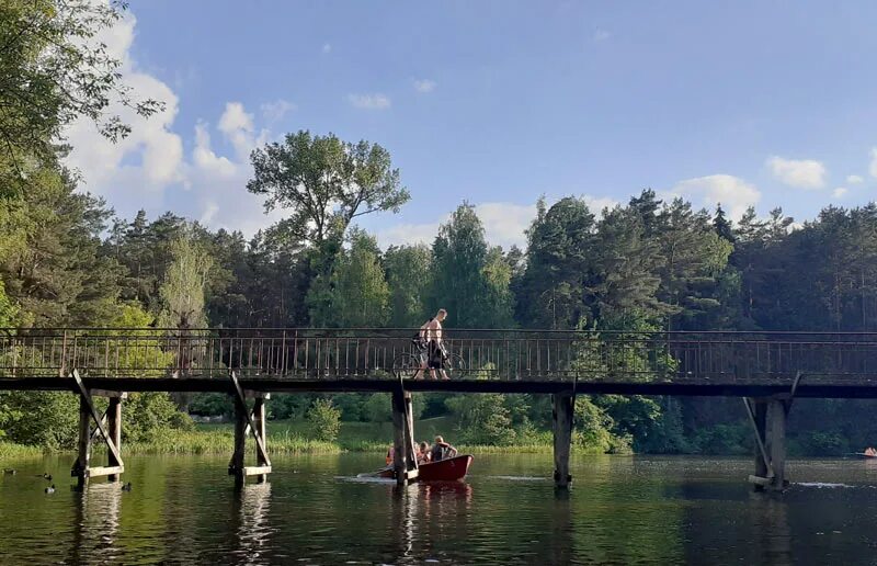 Печерский лесопарк. Печерский лесопарк пляж могилёв. Печерское озеро могилев. Печерский лесопарк могилев фото. Печерский лесопарк могилев фото.